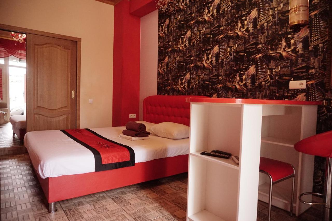 Doba In Ua Yavornytskoho119 Apartments Dnyipropetrovszk Kültér fotó