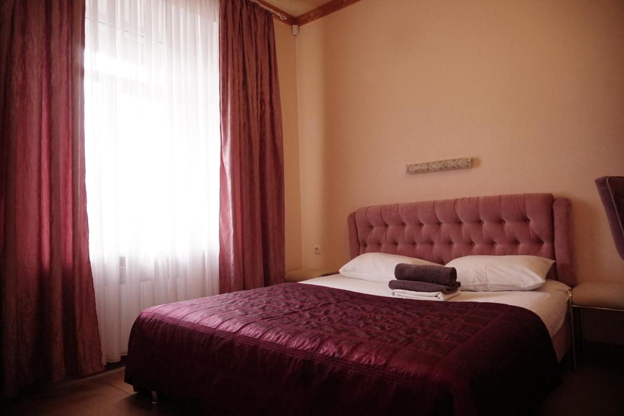 Doba In Ua Yavornytskoho119 Apartments Dnyipropetrovszk Kültér fotó