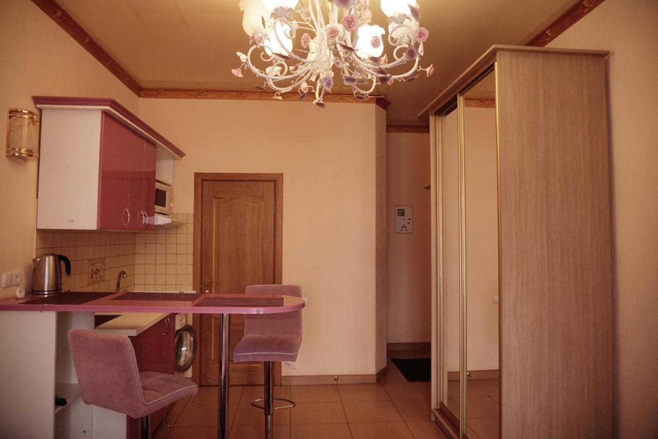 Doba In Ua Yavornytskoho119 Apartments Dnyipropetrovszk Kültér fotó